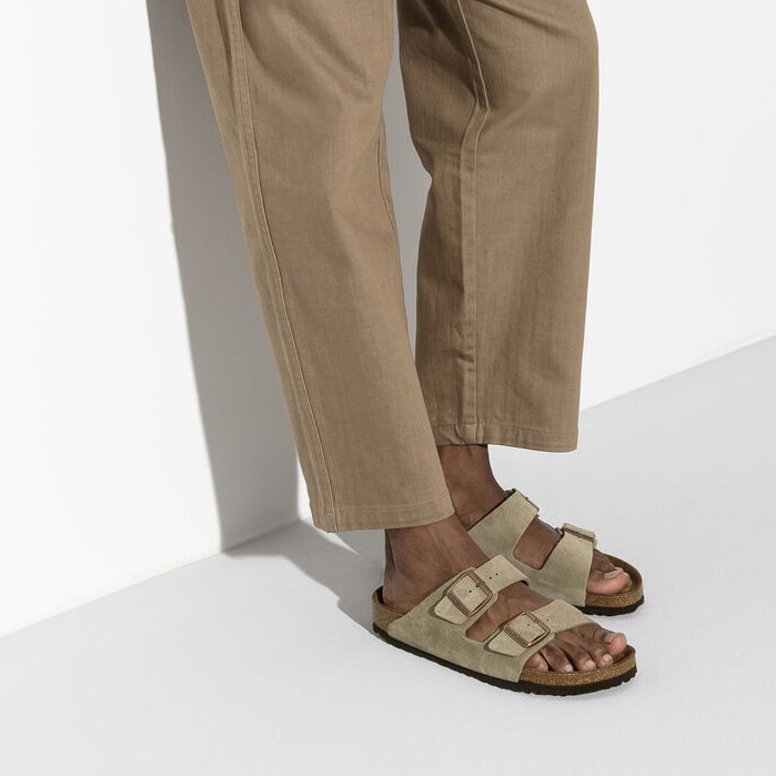 Birkenstock - Arizona Soft Footbed Leather Sandal