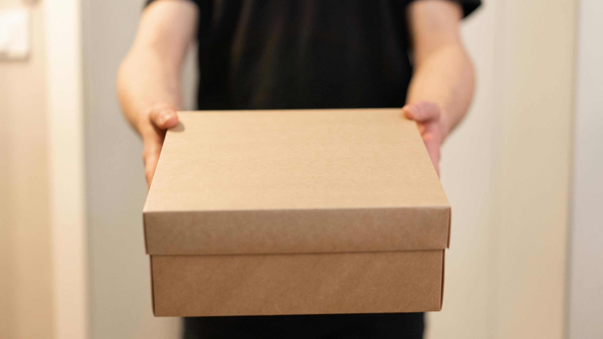 Restrictions and Size Limits for UK Forwarding
