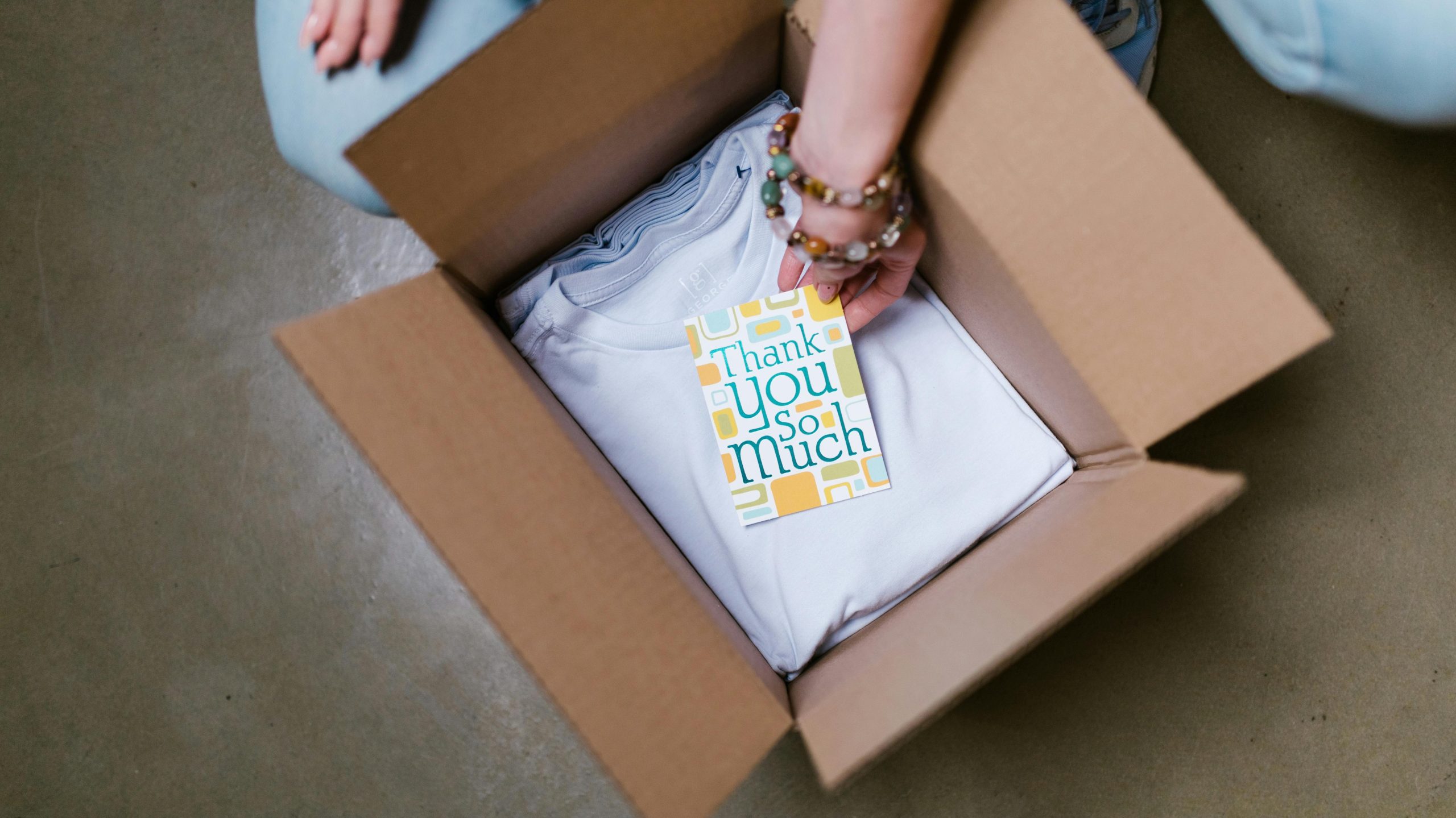 When to Choose Forwarding vs Proxy Shopping