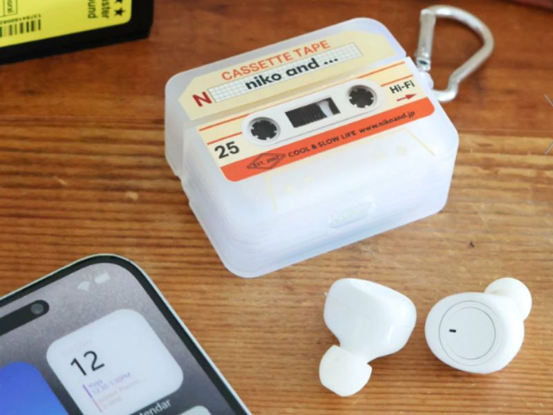 Niko and ... AirPods Pro Case